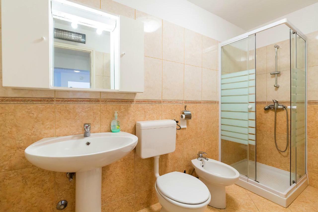 Gaia Apartment Porec Exterior photo